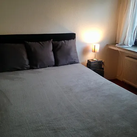 Ferienhaus Windmühlenweg Mit Großem Sonnigen Garten -neu- Spenge