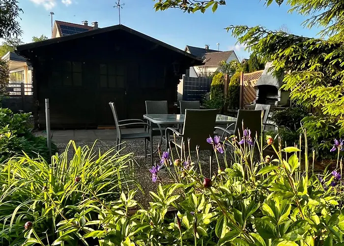 Windmuehlenweg Mit Grossem Sonnigen Garten -neu- * Spenge